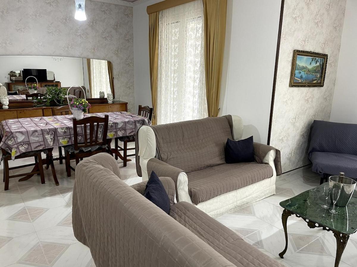 Appartement Lena *
